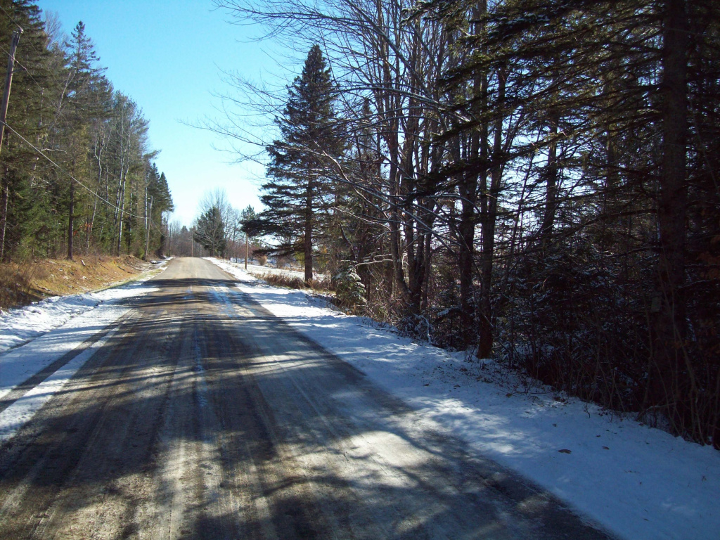 51 & 53 Andrews Road, Drew PLT, Maine 04497, 4 Bedrooms Bedrooms, 6 Rooms Rooms,1 BathroomBathrooms,House,Pending/ Under Contract,Andrews,1012