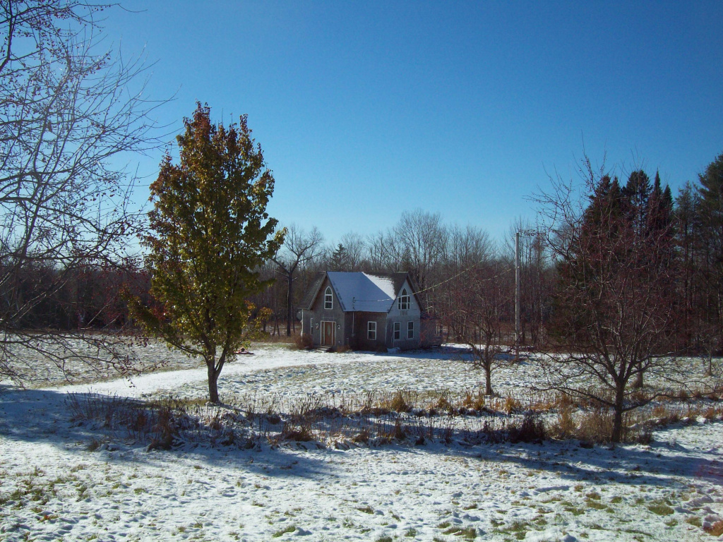 51 & 53 Andrews Road, Drew PLT, Maine 04497, 4 Bedrooms Bedrooms, 6 Rooms Rooms,1 BathroomBathrooms,House,Pending/ Under Contract,Andrews,1012