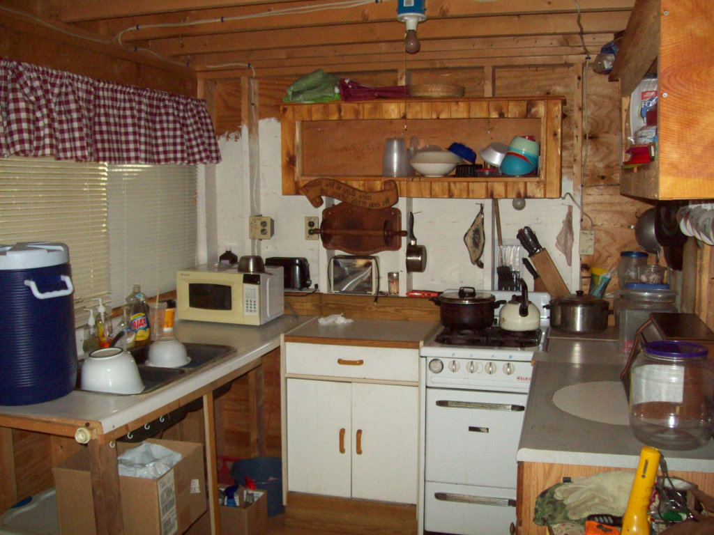 200 Hale Farm Road, Lee, Maine 04455, 2 Bedrooms Bedrooms, 3 Rooms Rooms,Camp,Active,200 Hale Farm Road,1031